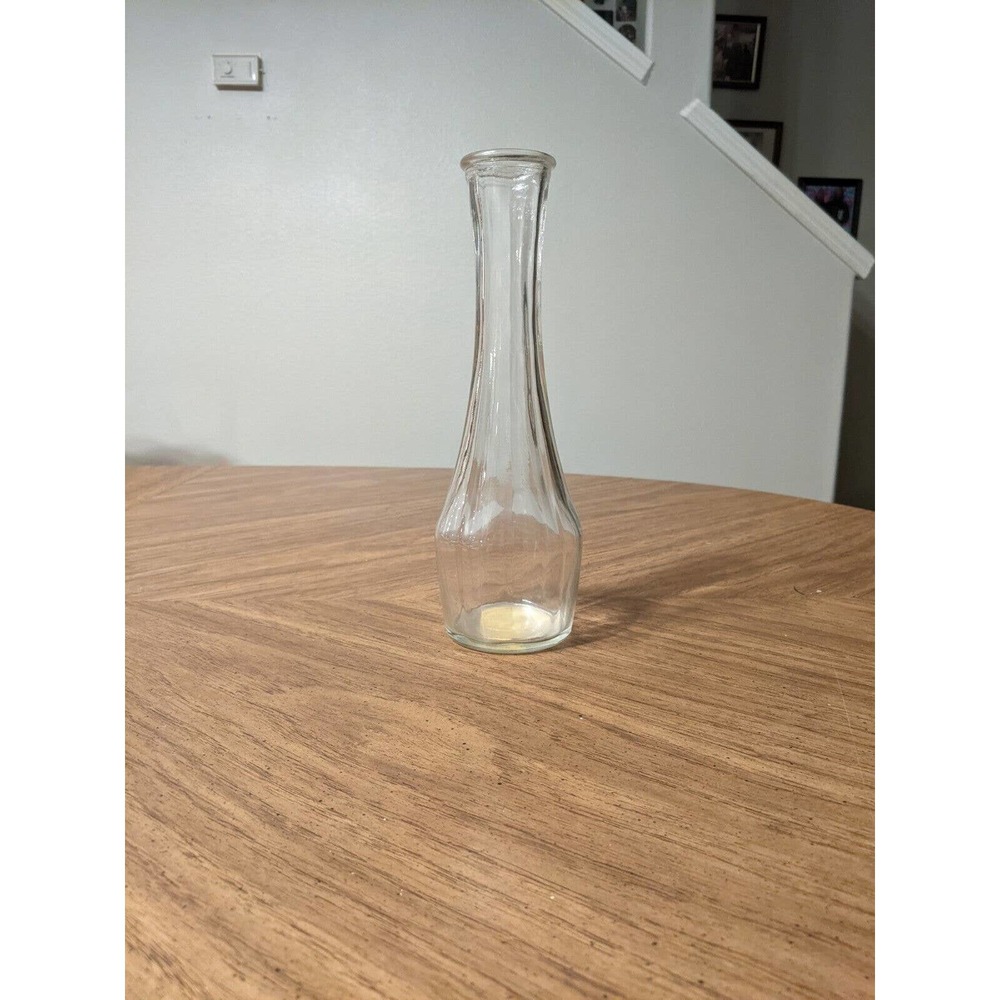 Vintage Glass Classic Bud Vase 9 Inches Tall Indiana Glass Co.